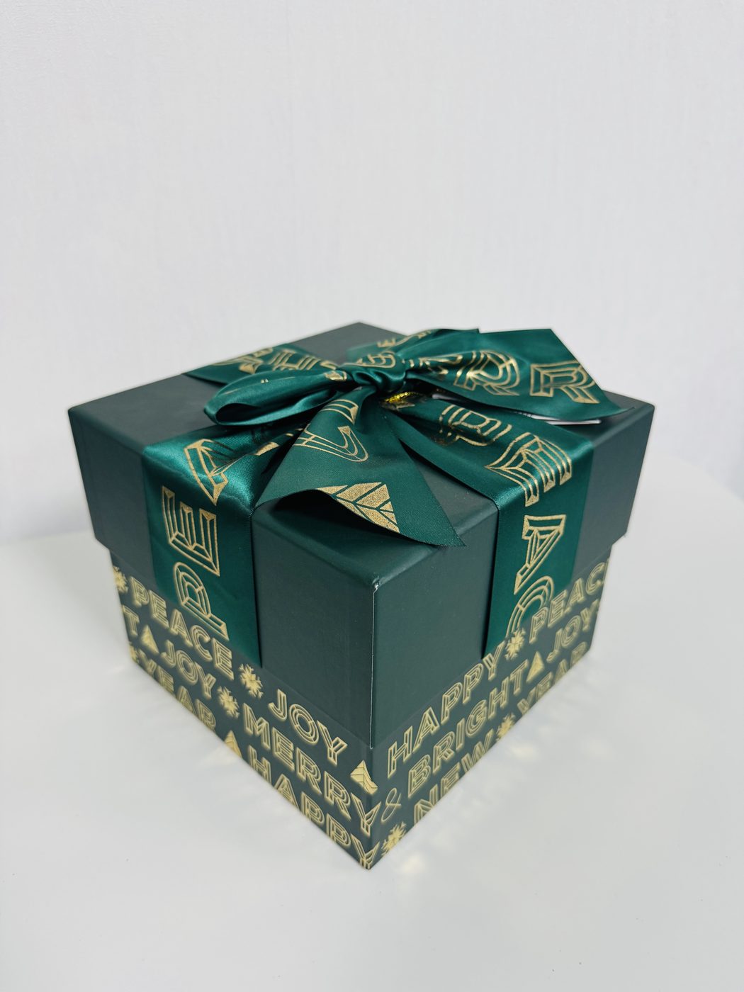 Gift Packaging Box 02 view 2