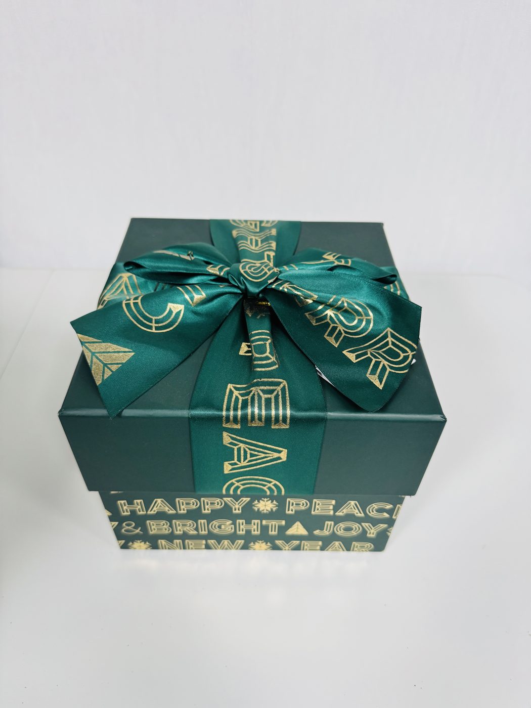 Gift Packaging Box 02 view 3