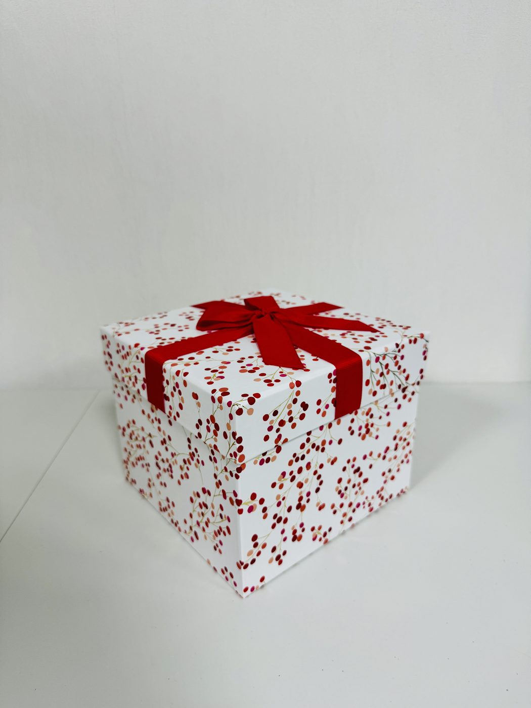 Gift Packaging Box 03 view 2